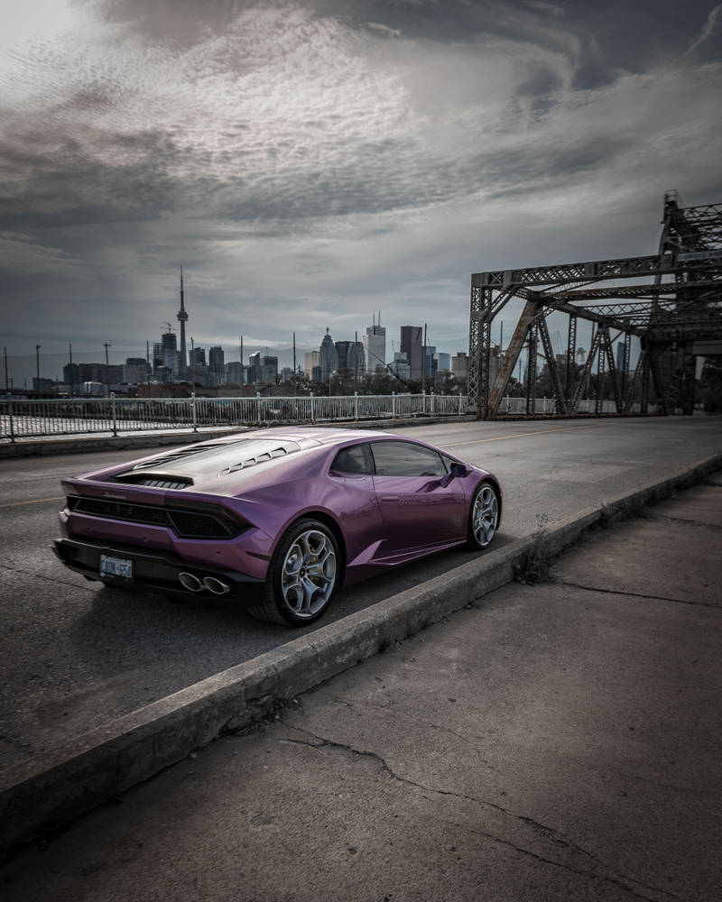 Illustration for article titled Your Ridiculously Awesome Lamborghini Huracan Wallpaper Is Here
